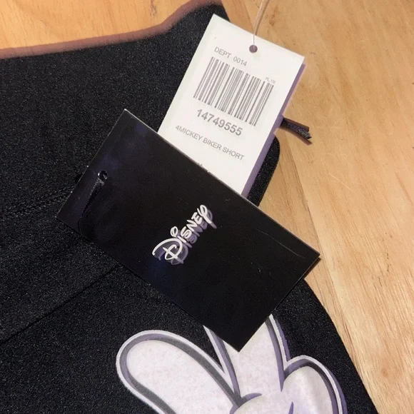 Mickey Mouse Biker Shorts - Picture 6 of 7